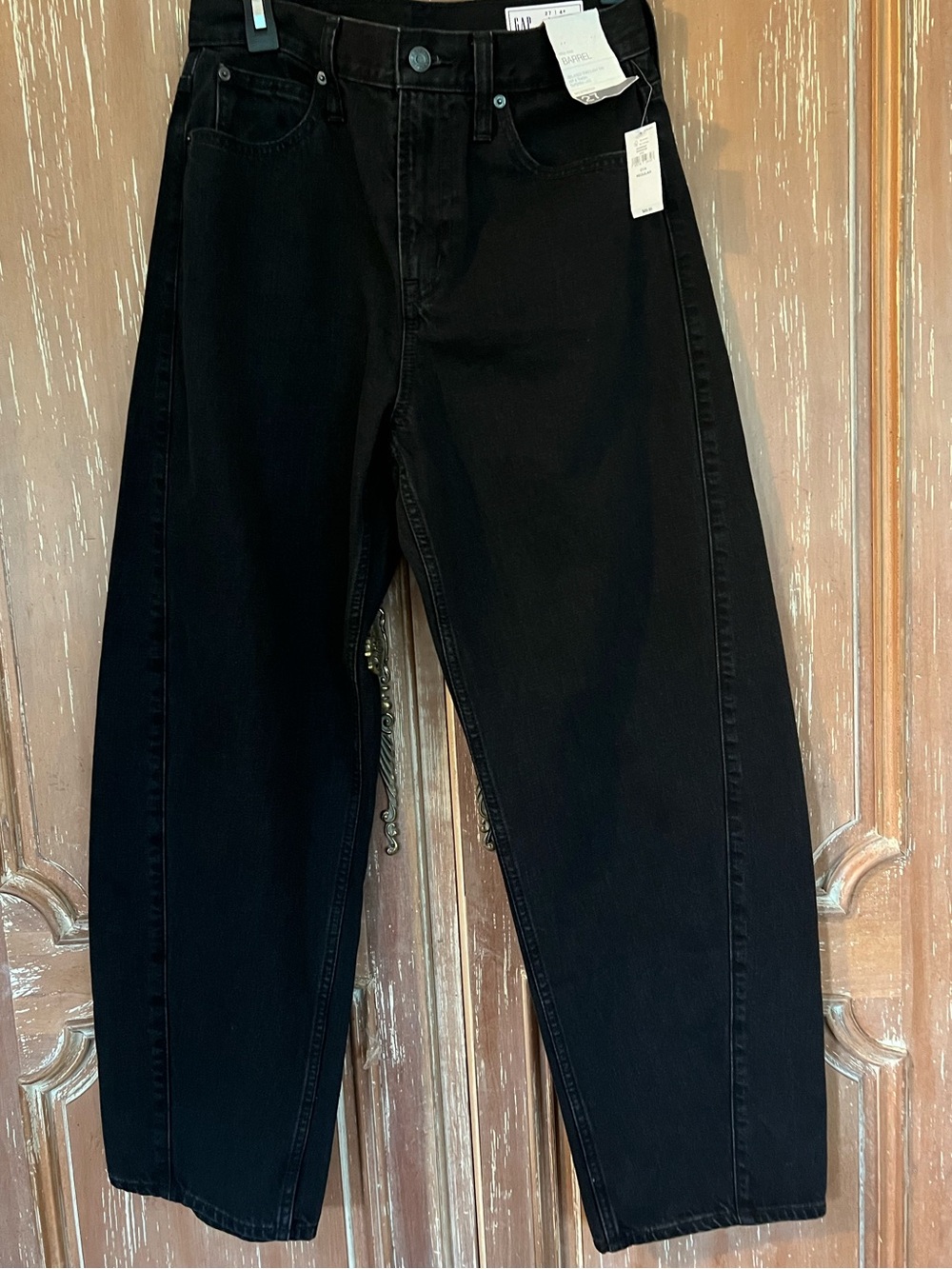 NWT GAP High Rise Barrel Jeans Black No Stretch Women’s Size 27/4 Regular